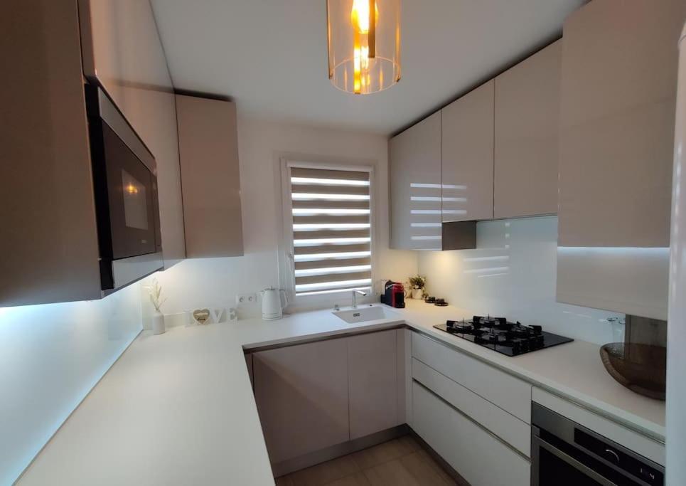 App 5 Pers, Parking, 3Mn Rer A, 40 Mn Du Centre De Paris, Cergy Le Haut 아파트 외부 사진